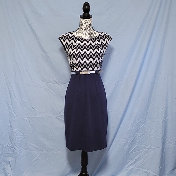 connected apparel Dresses & Skirts - Beautiful Navy Blue Knee Length Dress